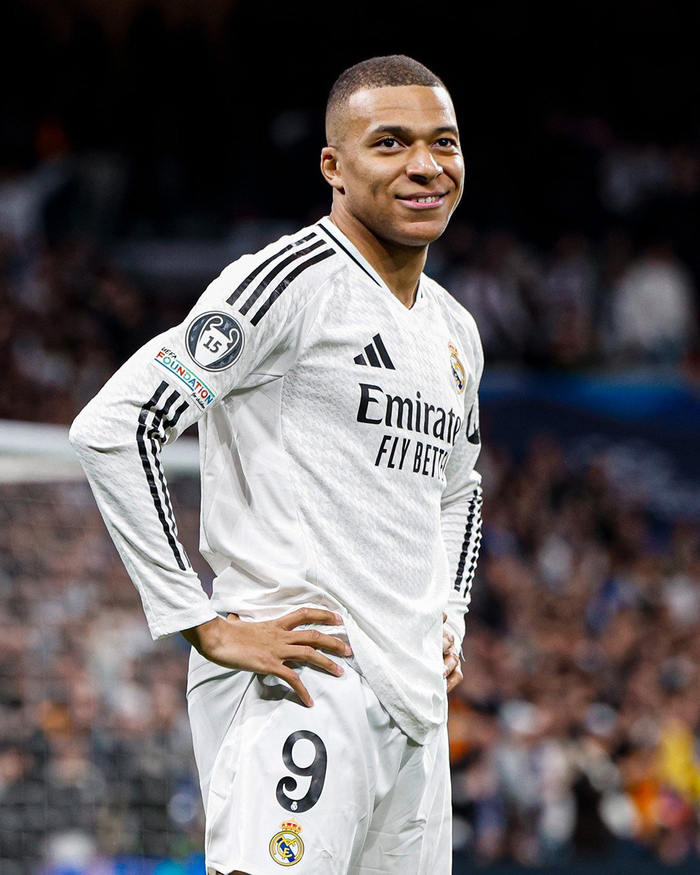 波尔图官方：对裁判管理模式深表关切，足协应立即采取措施（波尔图官方：强烈关注裁判管理现状，敦促足协立刻采取行动）