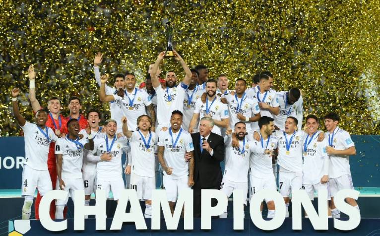 篮球NBA公布球衣销量榜，新晋巨星登顶