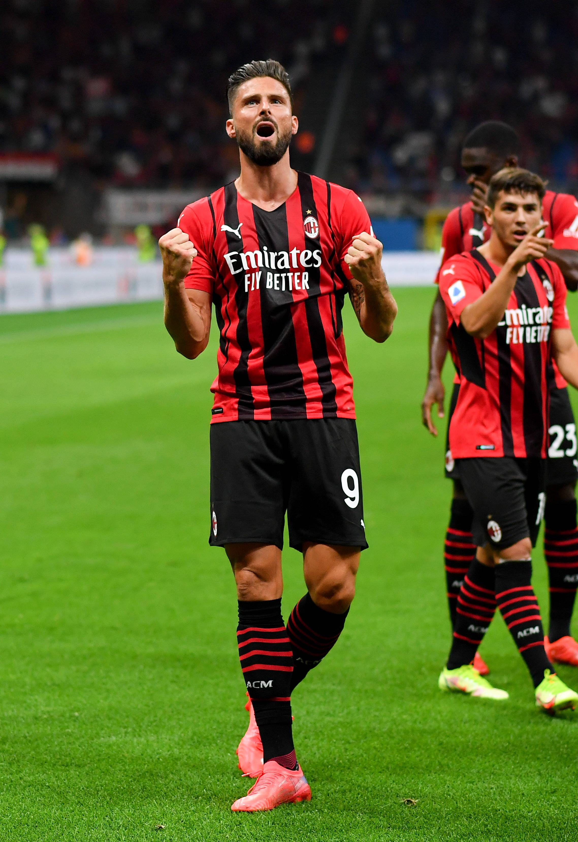 利物浦vs桑德兰：萨拉赫连场替补，伊萨克、维尔茨出战（利物浦迎战桑德兰：萨拉赫再度替补，伊萨克、维尔茨出战）