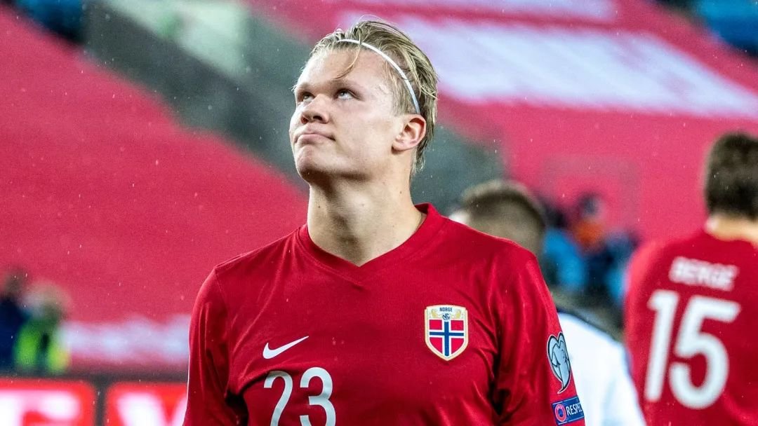 一周内两战同一对手！AC米兰先赢后输出局，防守进攻问题暴露！