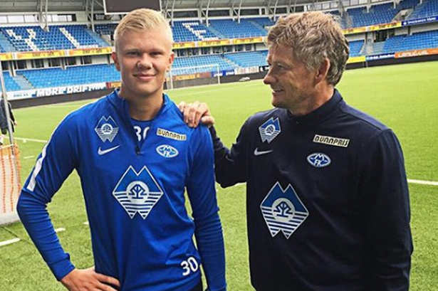 超级铁人！B费休战1个月已是他生涯最长伤病，在曼联5年仅伤缺两场（铁人本色！B费因伤缺阵1个月创生涯最长伤停，曼联五年仅因伤缺席2场）