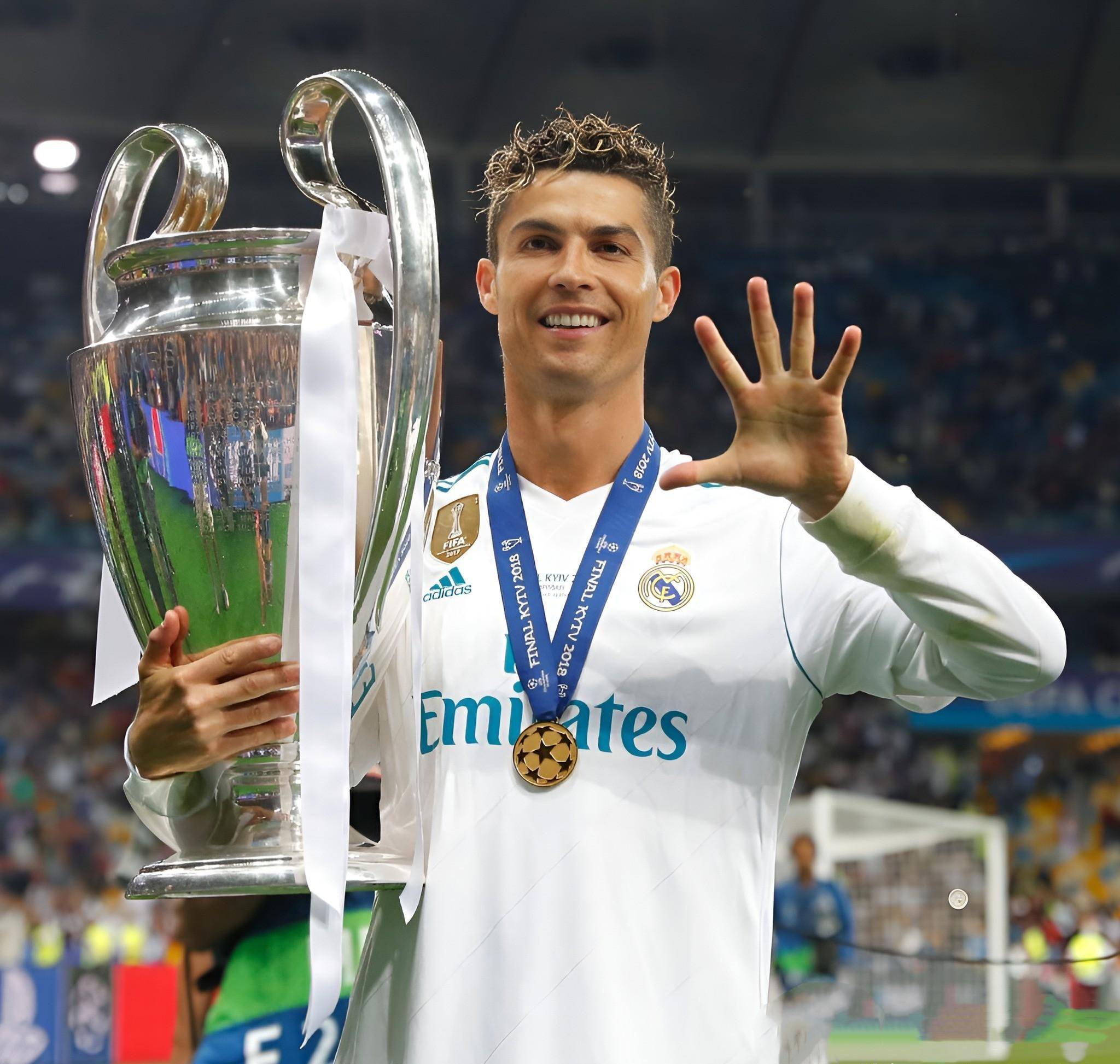 天生赢家，魔术师已以不同身份斩获包括篮球、足球和棒球共18座冠军（魔术师以多重身份横跨篮足棒，已揽18座冠军）