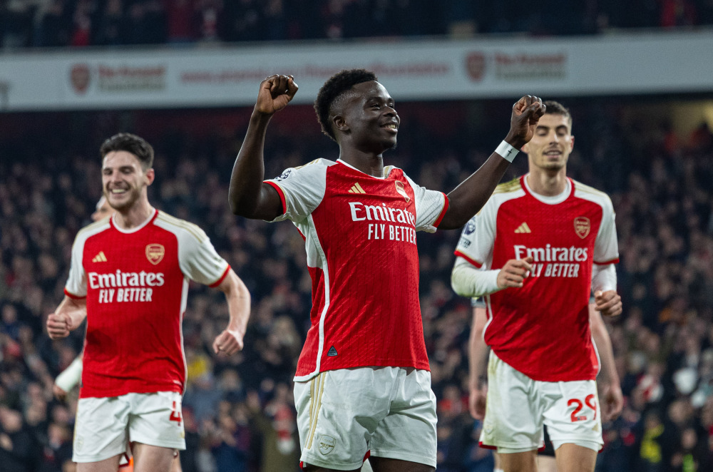 天空体育：贝洛蒂已返回卡利亚里继续治疗，预计明年春天复出