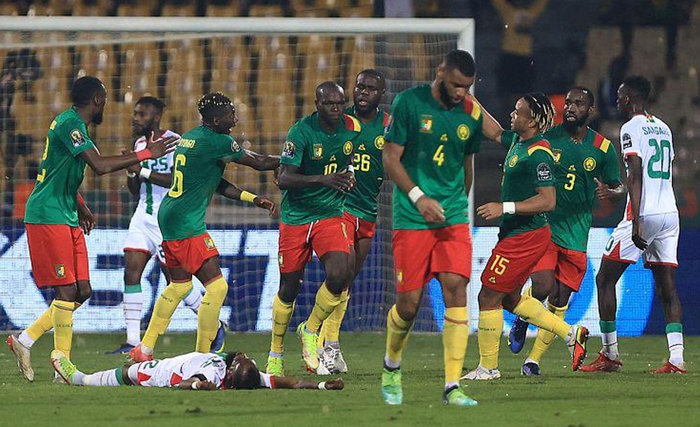 猛龙险胜开拓者，成为联盟目前第四支取得15胜的球队