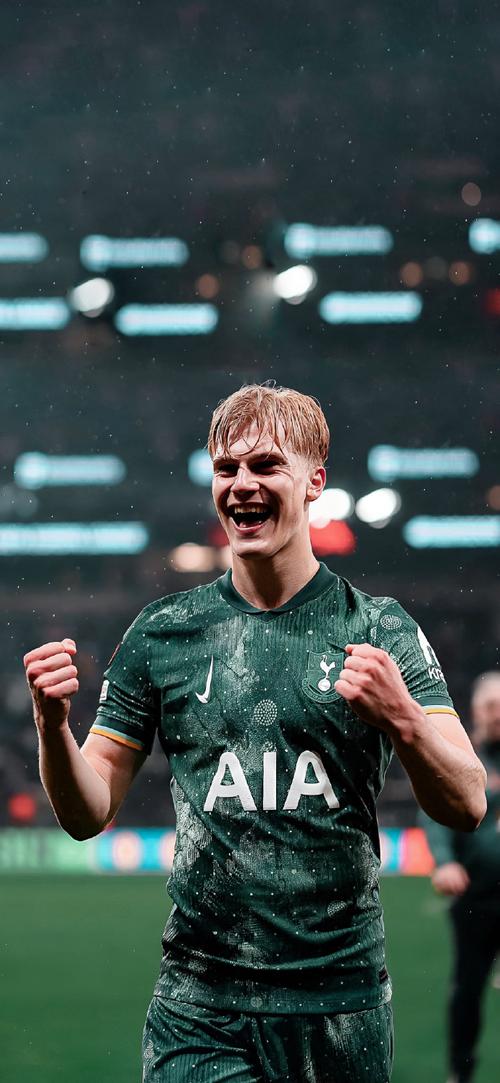 足球国足新战术曝光，强调速度与侵略性