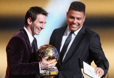 孔多比亚：很高兴能重新回归赛场，说唱是我的爱好之一（孔多比亚：重回绿茵倍感欣喜，说唱是我的兴趣之一）