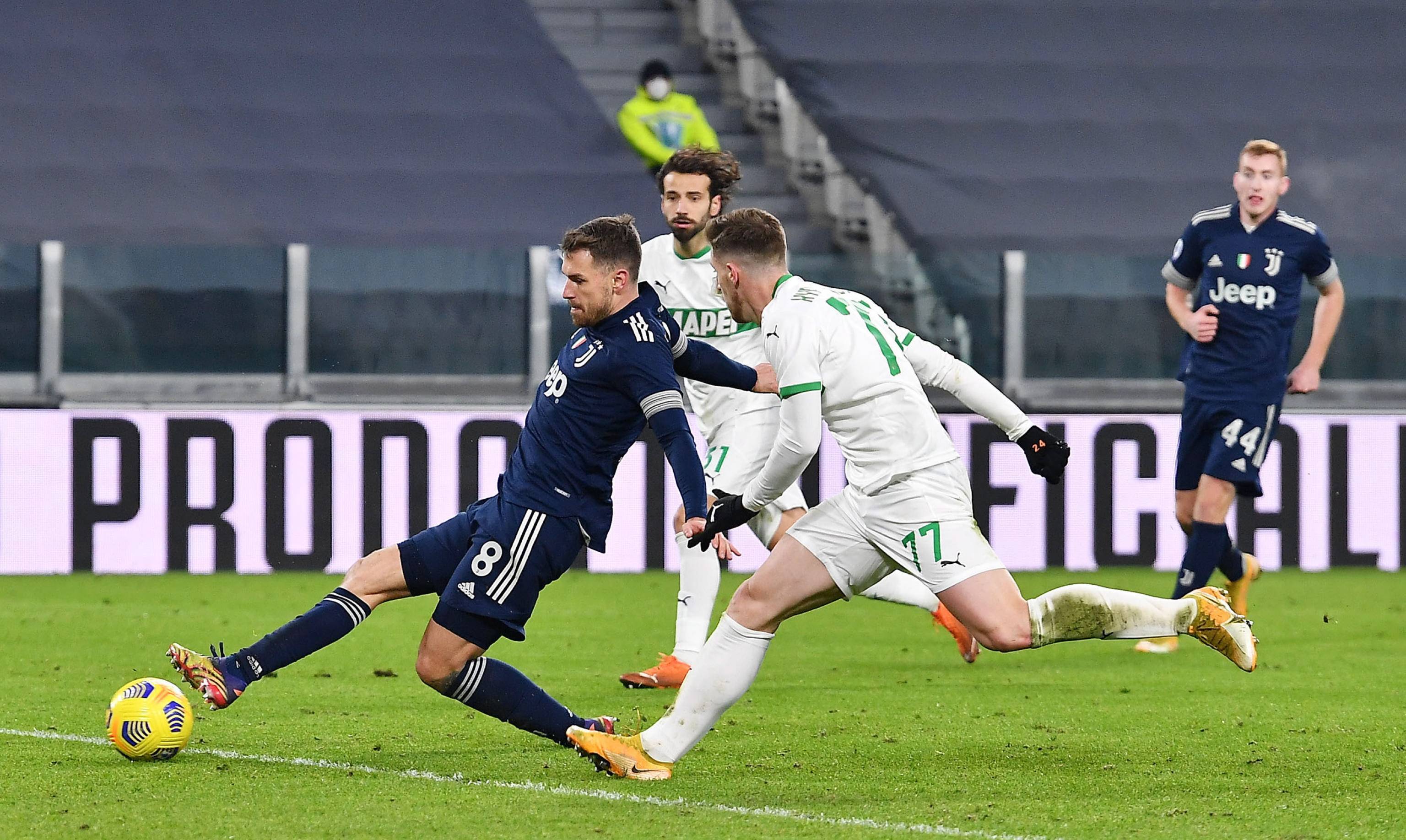 经纪人：若有球队有意圣地亚哥很正常，但他没离开米兰的想法