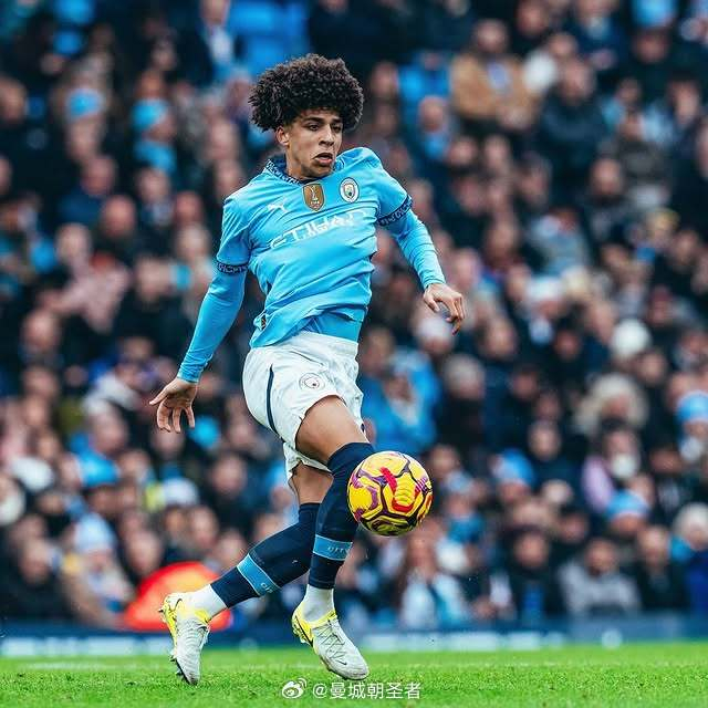 又双叒叕伤了！摩纳哥主帅赛前确认，法蒂训练中腿筋受伤缺席（法蒂再度受伤：摩纳哥主帅赛前确认其训练中腿筋拉伤将缺席）