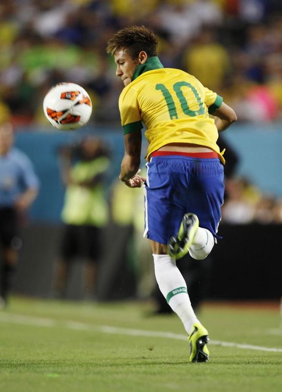 每体：在巴萨更衣室，队友们都叫杰拉德-马丁为“杰拉德-马尔蒂尼”