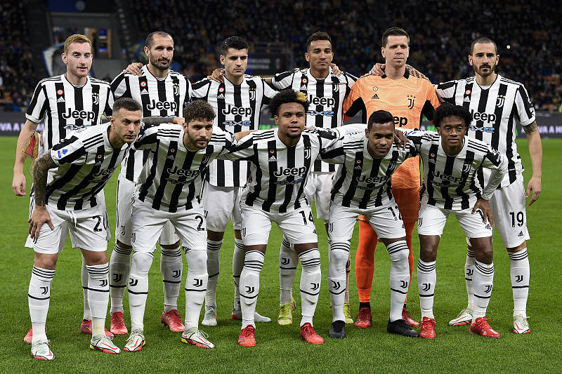 斩获皇马生涯首球，赫伊森是本赛季西甲进球最年轻的后卫（赫伊森迎皇马处子球，成本季西甲最年轻破门后卫）